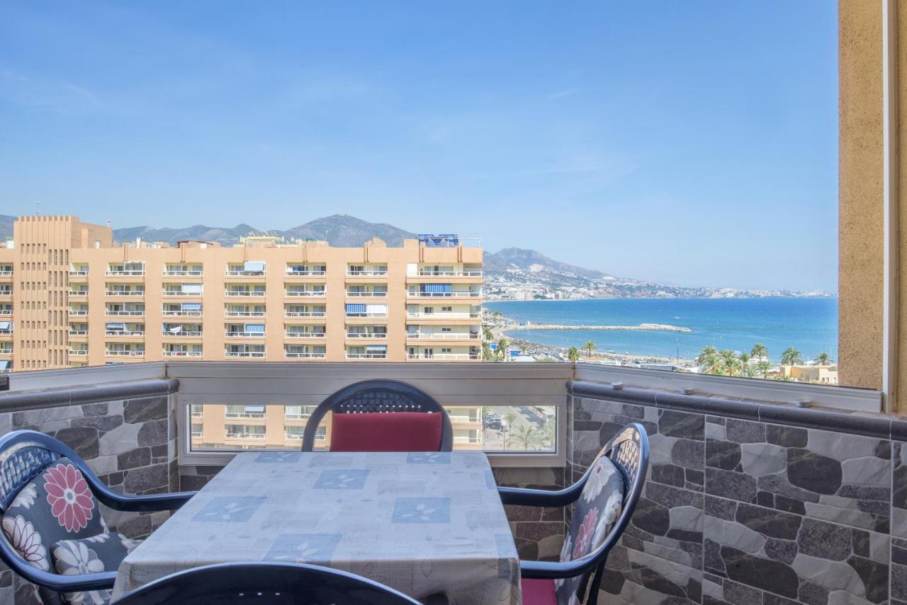 Stunning Marina View Apartment *