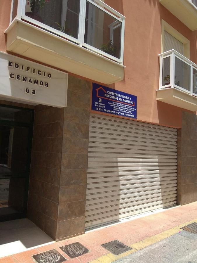 Trinidad 63 Bajo A Fuengirola