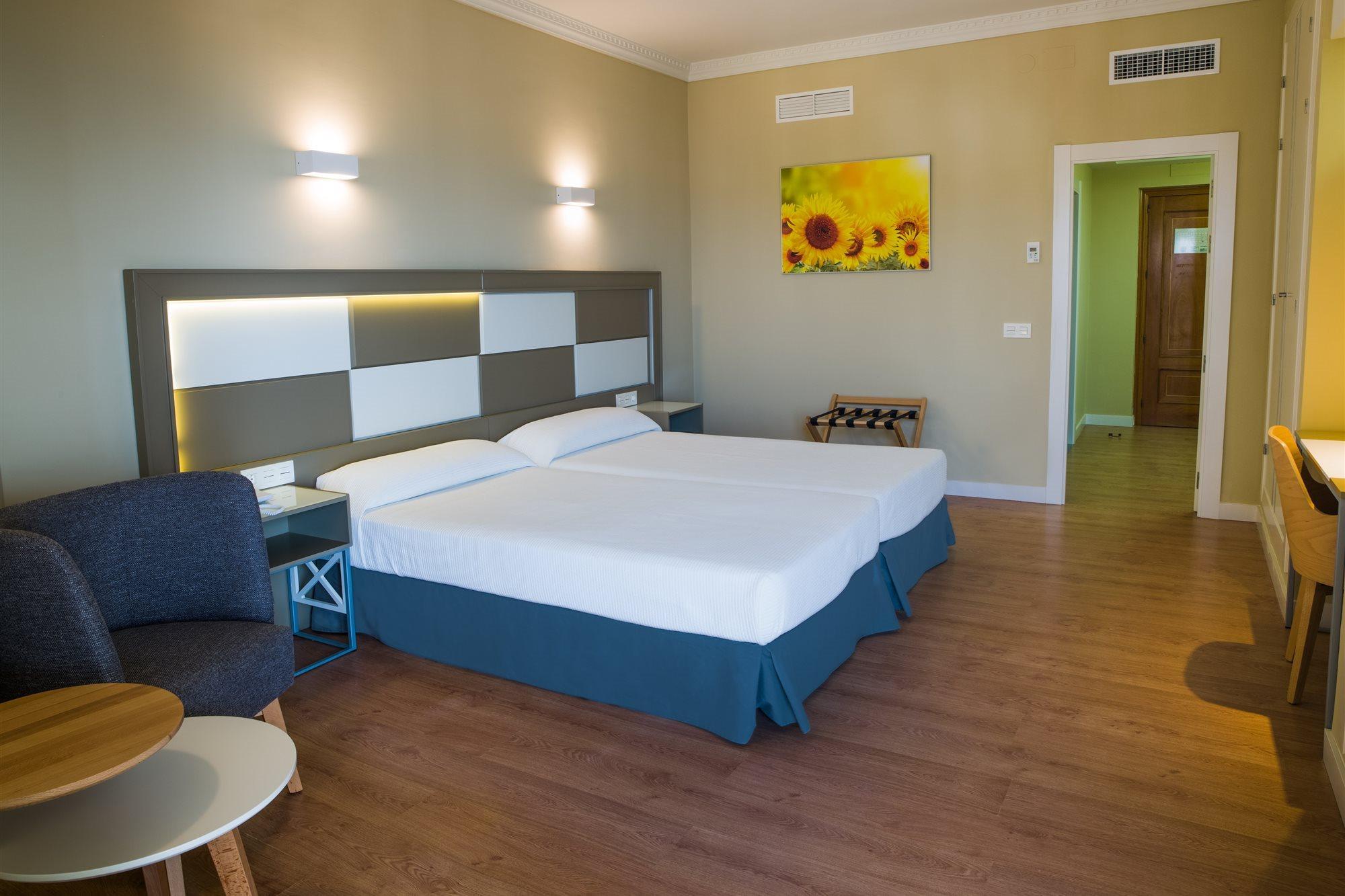 Monarque Torreblanca 4*