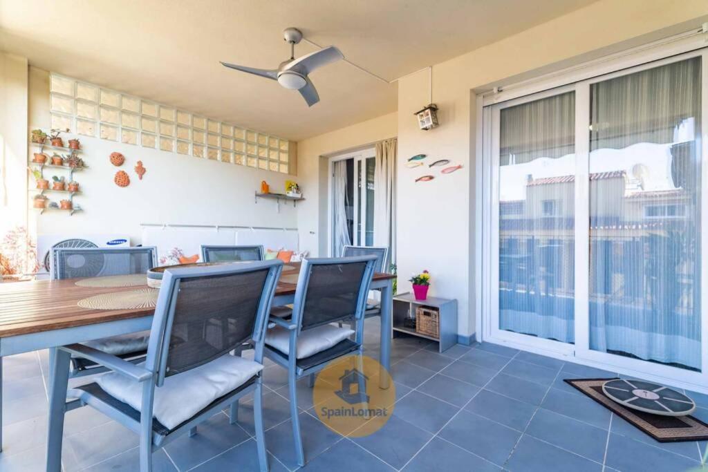 Apartamento Con Amplia Terraza En