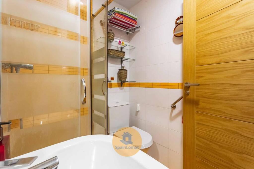 Apartamento Con Amplia Terraza En Apartment