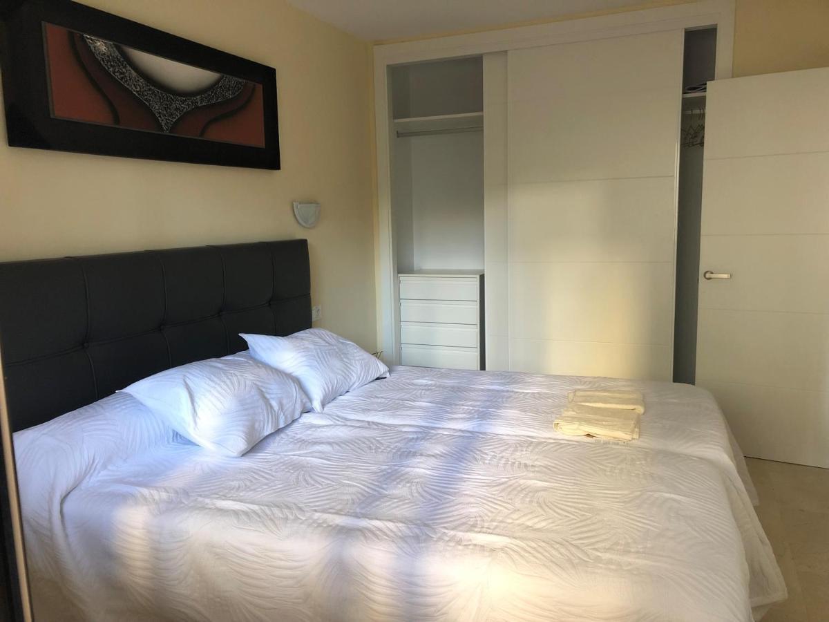 Moderno En Primera Linea Paseo Maritimo * Fuengirola