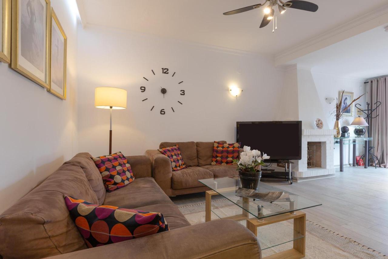 Mar Del Plata 8 Bed Fuengirola
