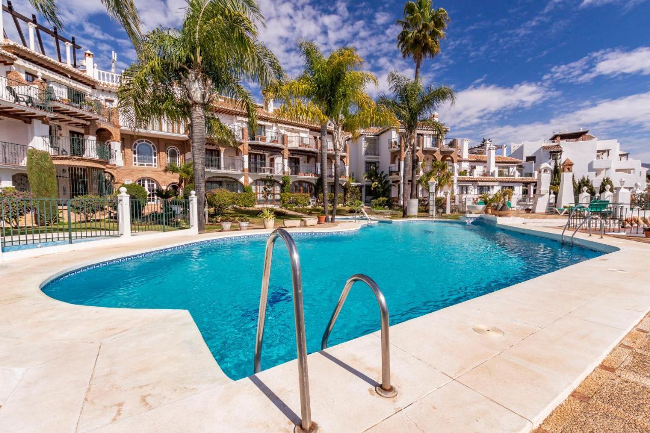 Sanders Golf - Lovely Two-bedroom With Shared Pool Apartment Fuengirola