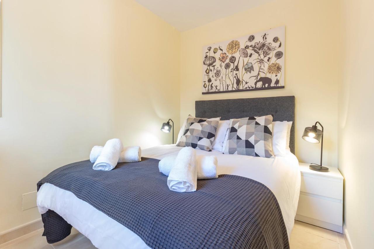 Sanders Golf - Lovely Two-bedroom With Shared Pool Apartment