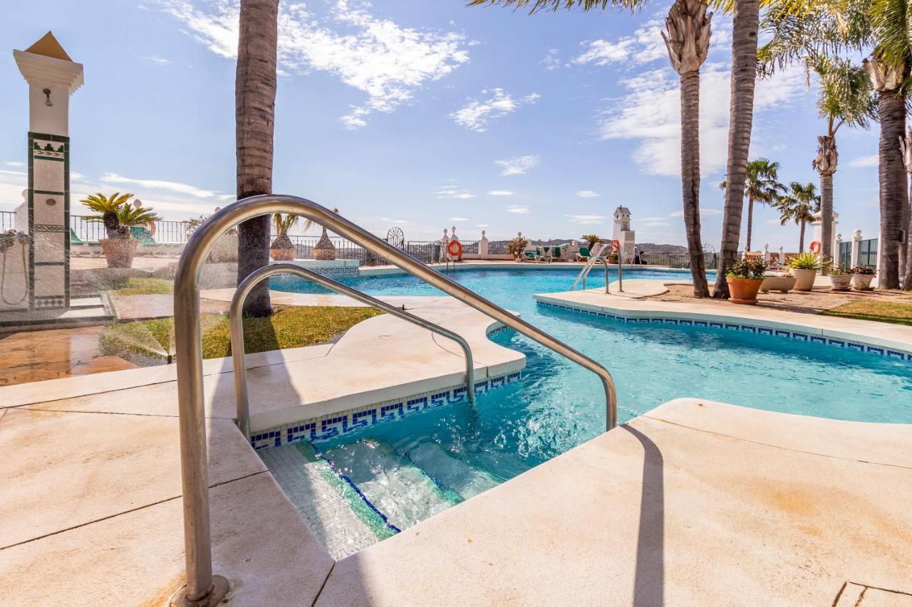 Apartment Sanders Golf - Lovely Two-bedroom With Shared Pool