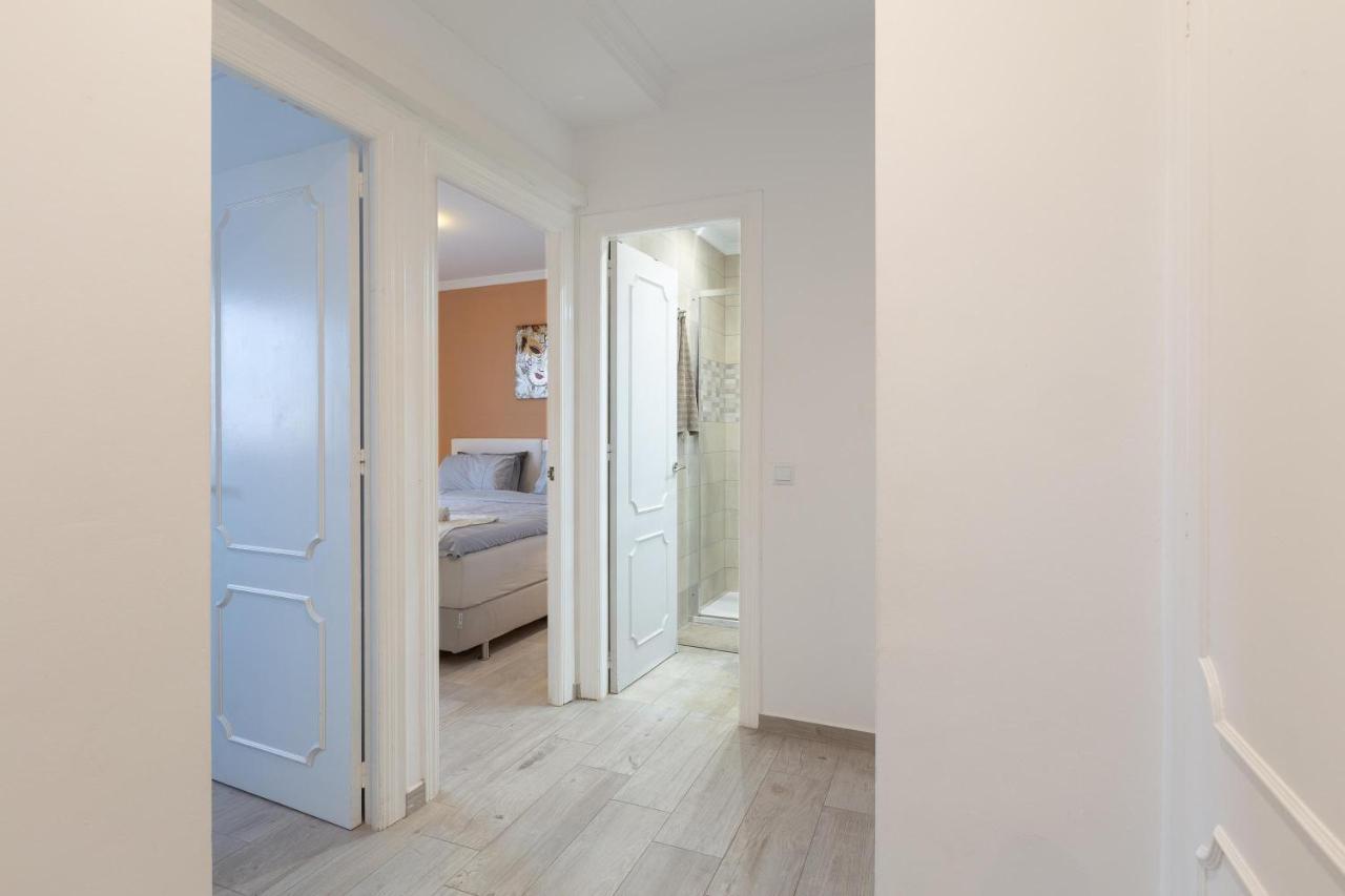 Mar Del Plata 8 Bed * Fuengirola