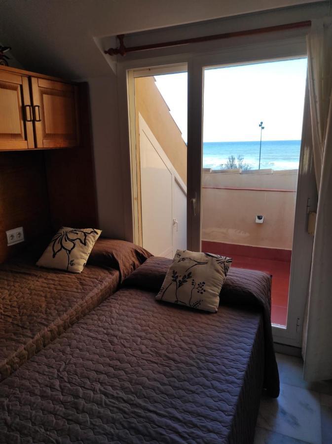 Atico Primera Linea Marina Fuengirola