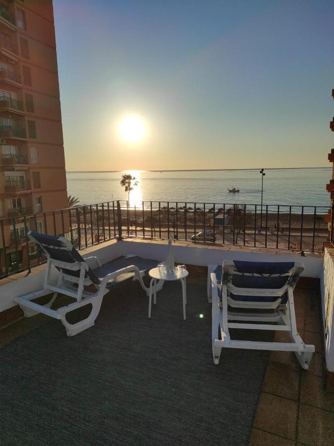 Atico Primera Linea Marina Fuengirola