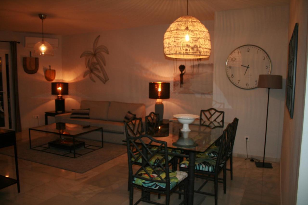 En Primera Linea/beachfront Huoneisto *