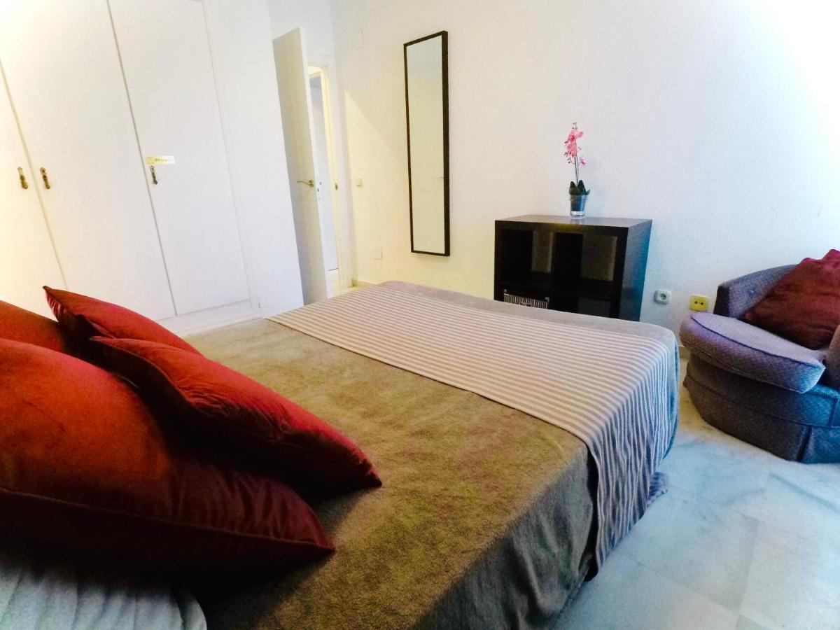 Apartment 3d - *