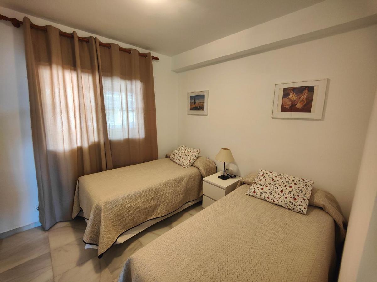 Apartment Cerca De La Playa Con Piscina