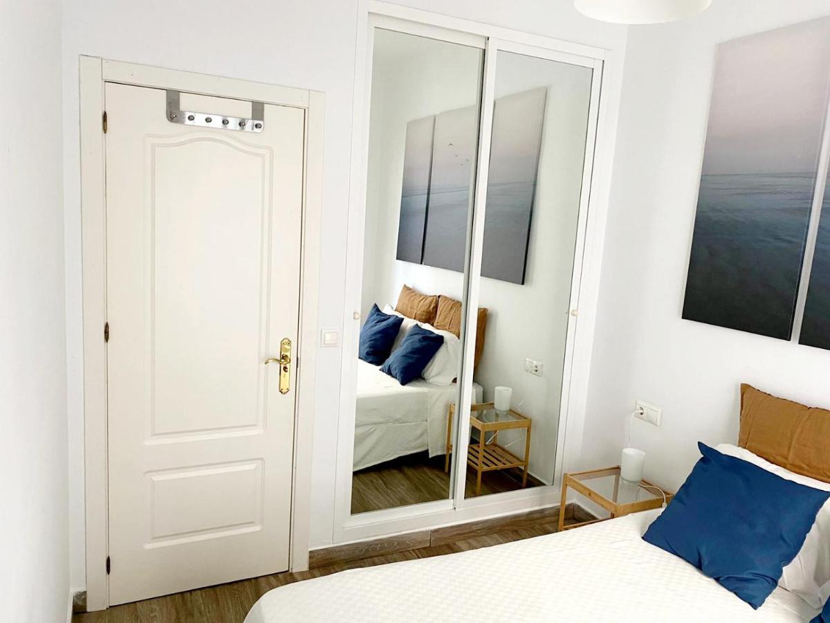 Beachfront Two-bedroom In * Fuengirola