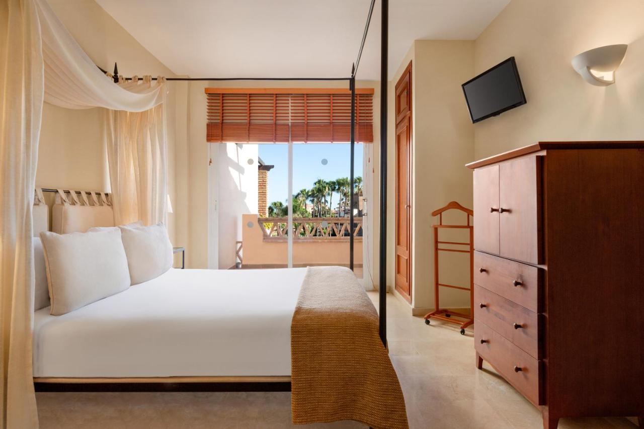 Wyndham Residences Costa Del Sol Aparthotel