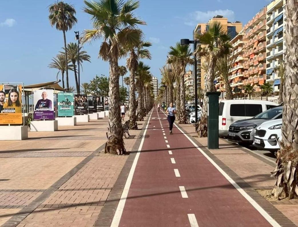 Boliches Urbanización Sierra Mijas 3 Dormitorios Apartamento *