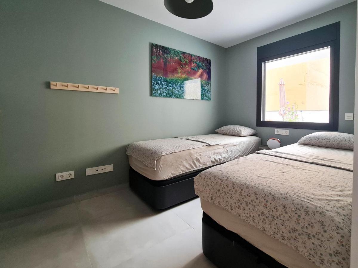 Brand New Exclusive Apartment, 100 Meter From The *