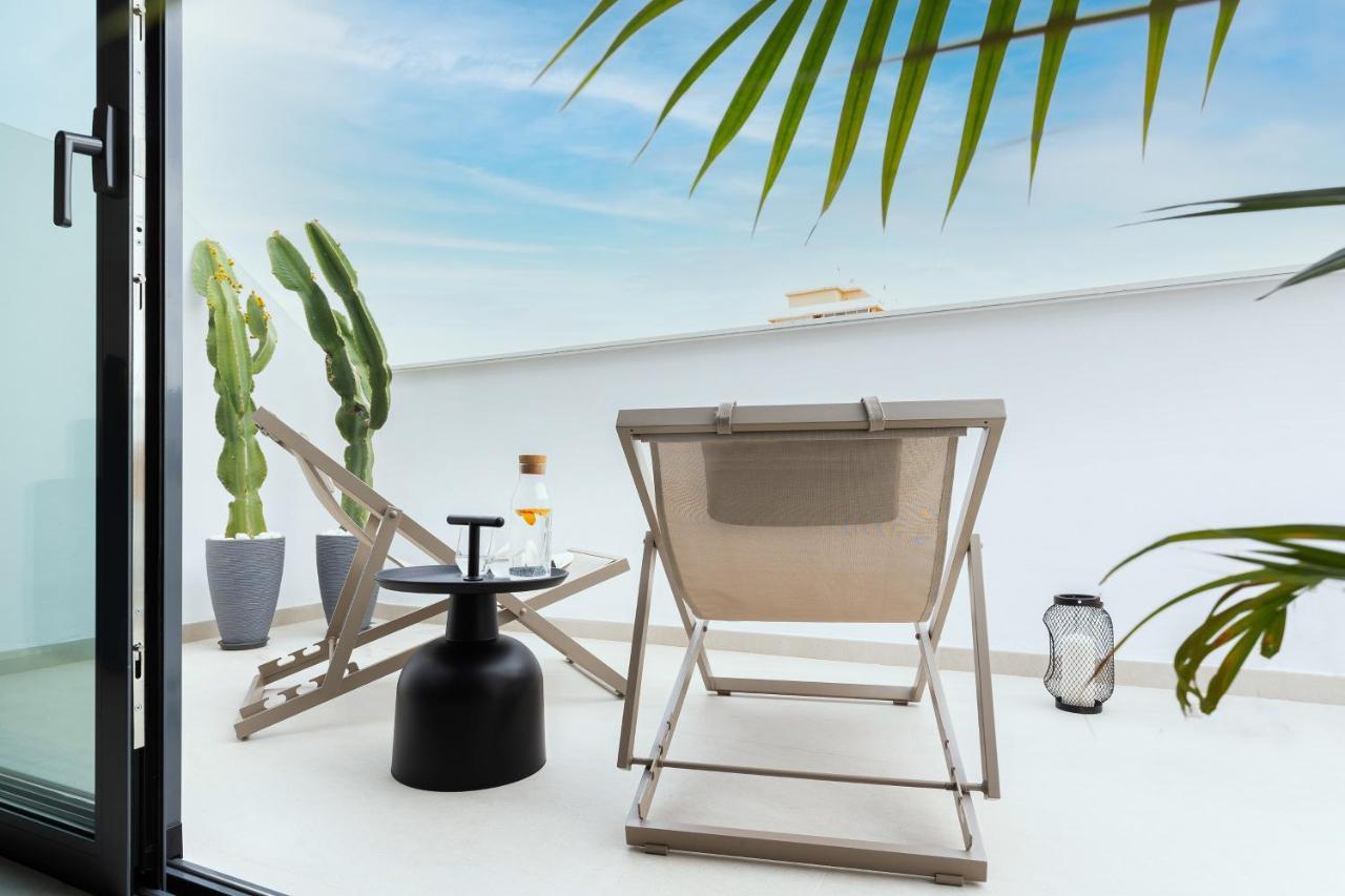 Caleyro Boutique - 