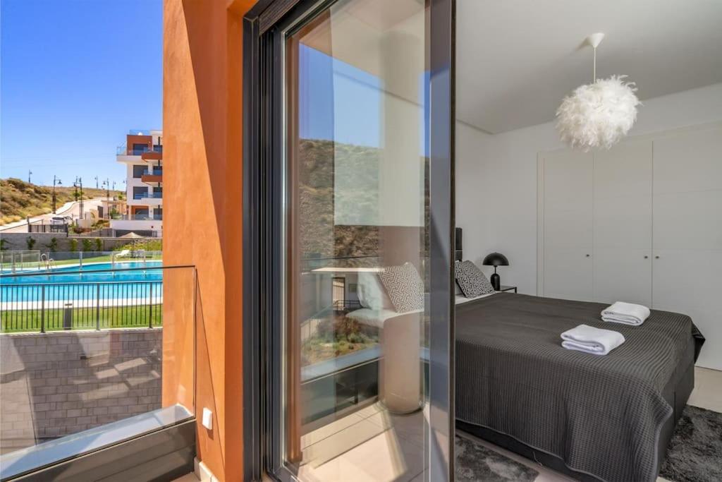 Stunning Penthouse W Private Pool In El Higueron By Costarentals - Ref 178 Apartment *