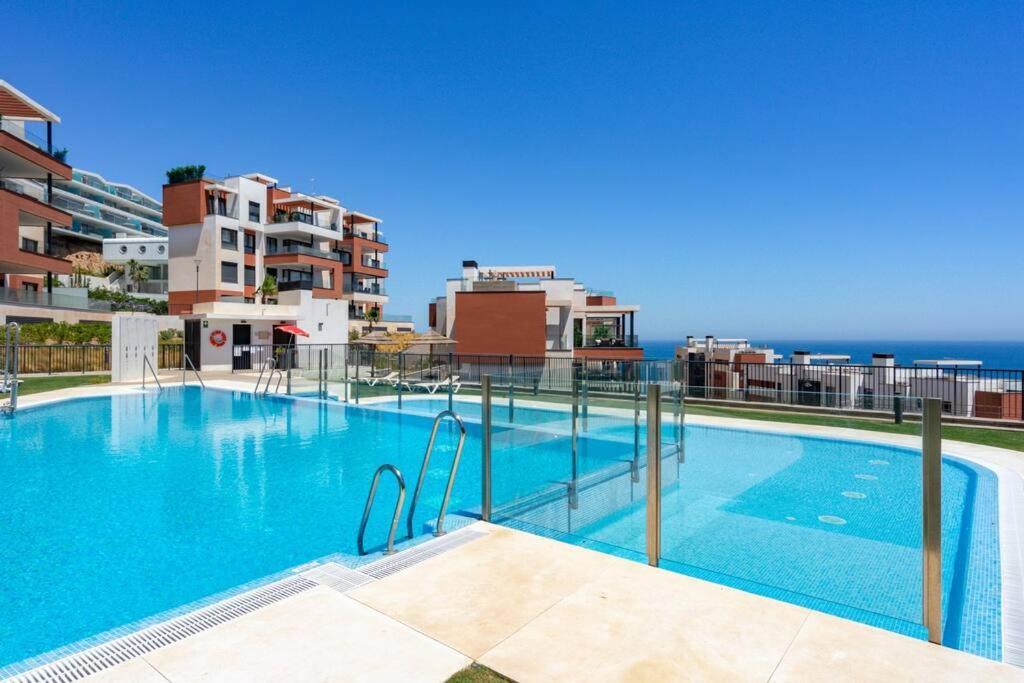 Stunning Penthouse W Private Pool In El Higueron By Costarentals - Ref 178 Apartment *