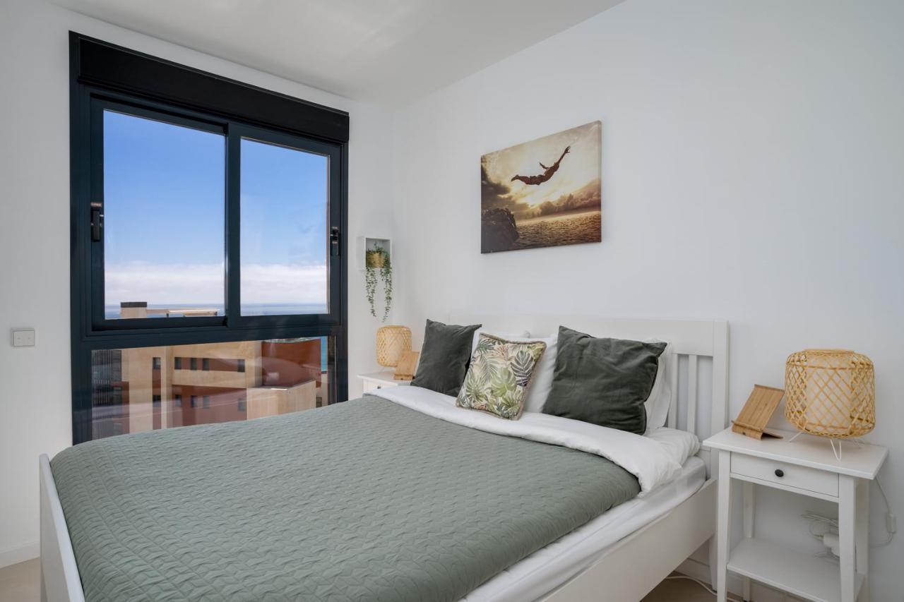 Appartement Luxurious With Pool And Gym El Higueron By Costarentals - Ref 149 *