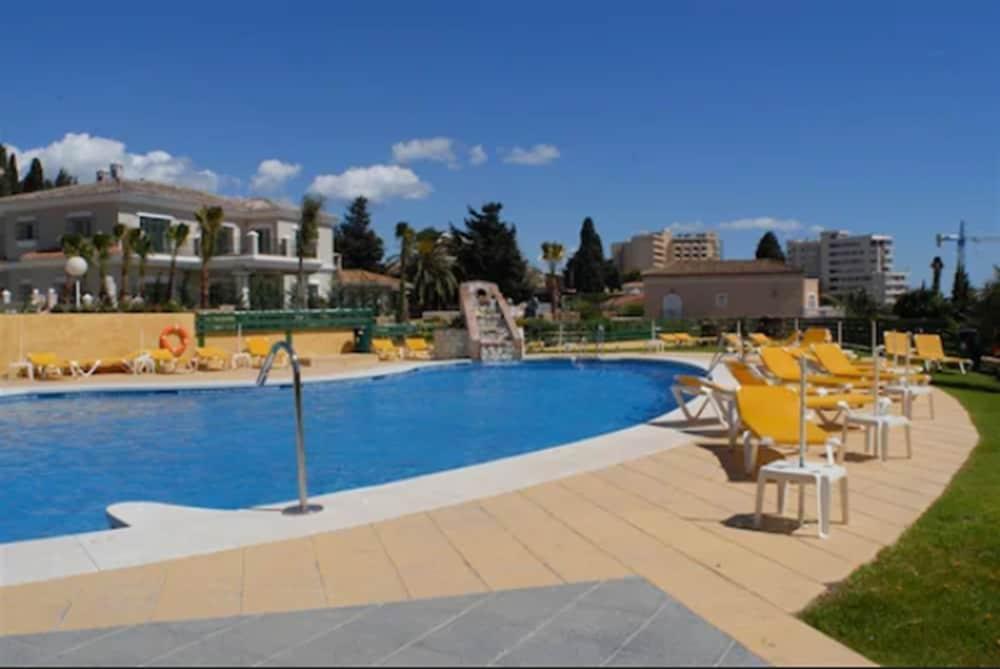 Monarque Torreblanca Hotel