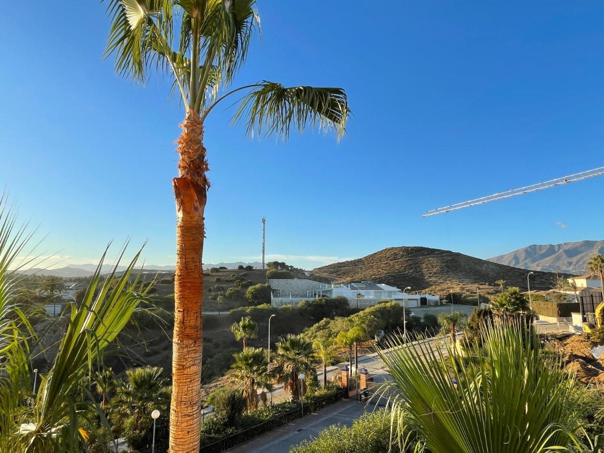 Malibu Mansion Panoramic Dreamhome With Jacuzzi By Solrentspain Apartment Fuengirola