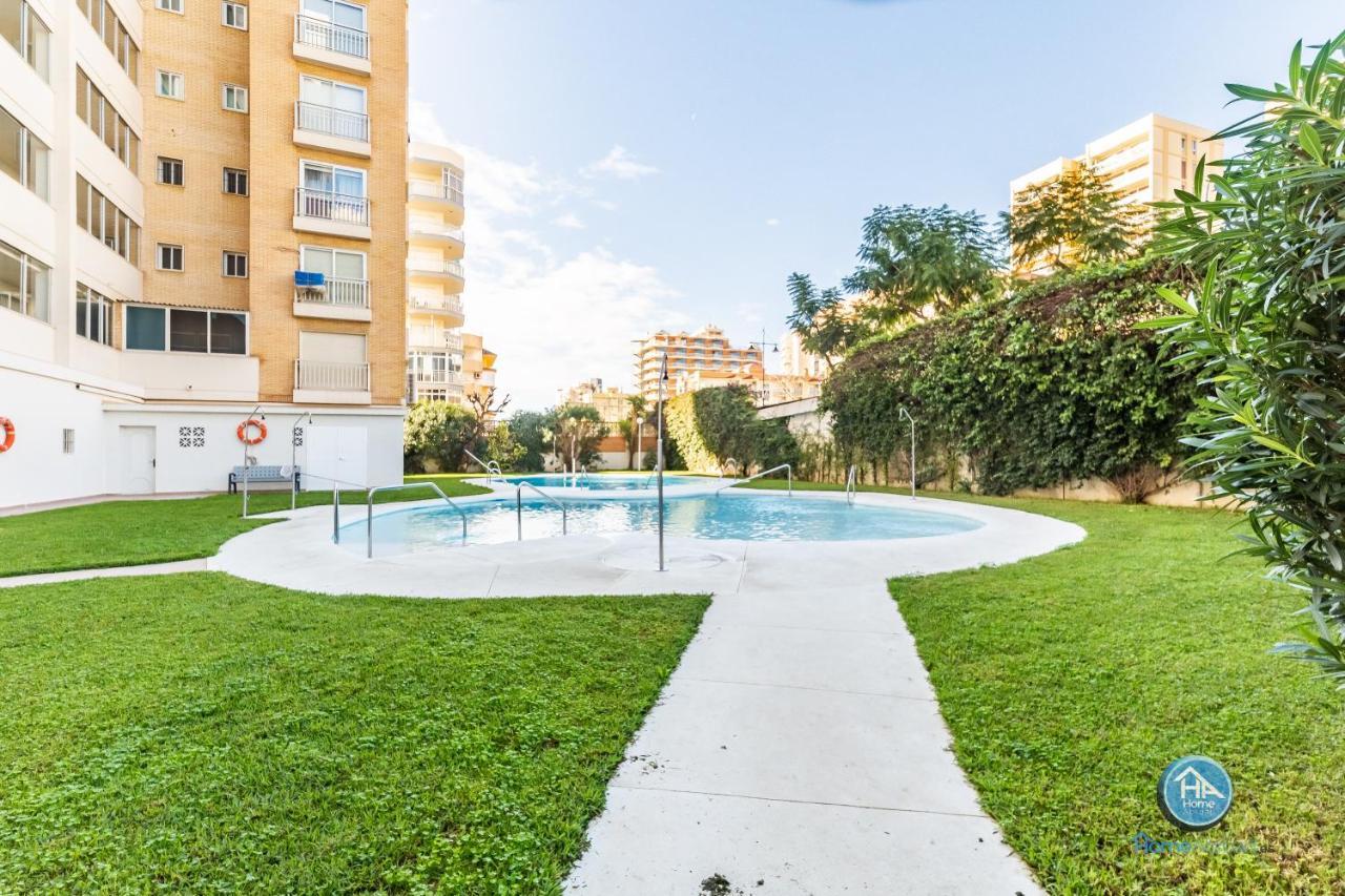 Super Exclusive With Free Parking Appartement *