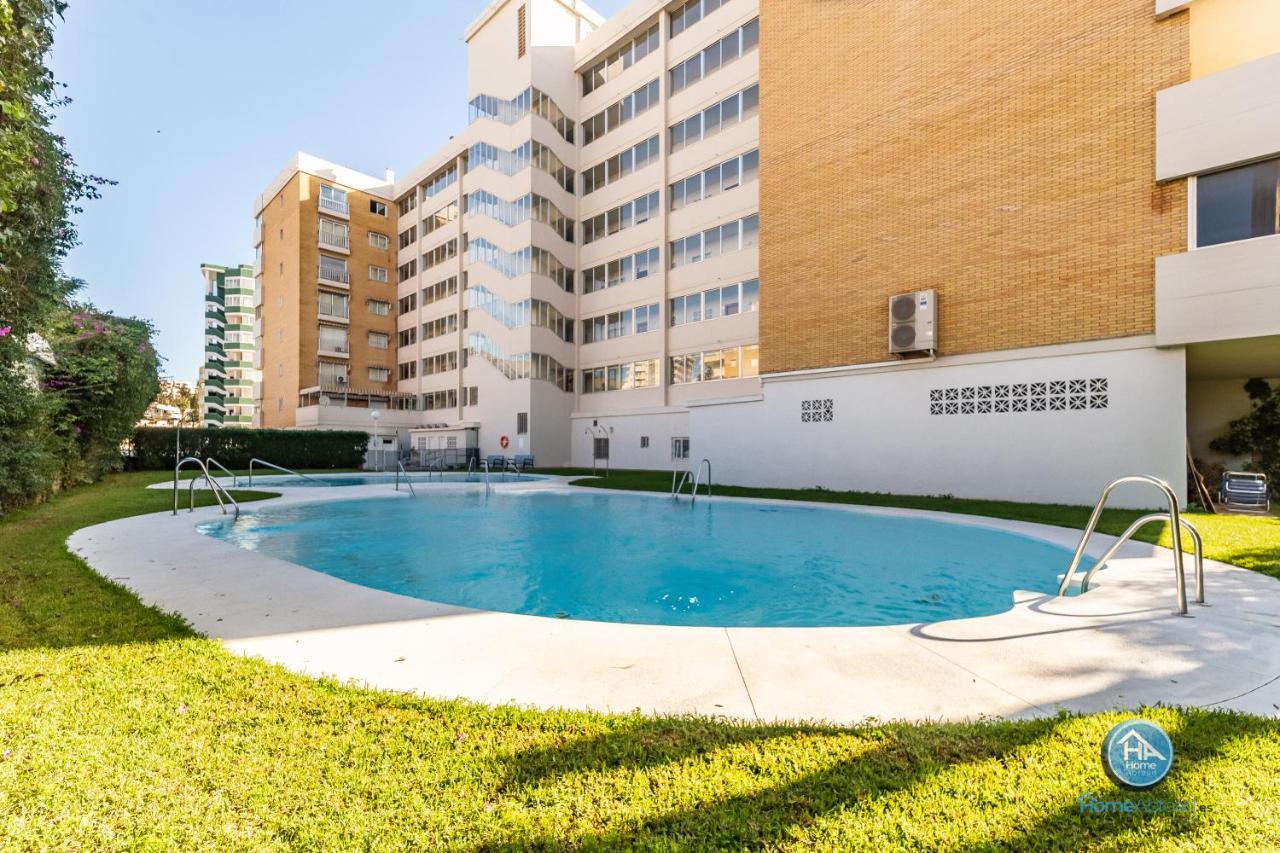 Super Exclusive With Free Parking Appartement *