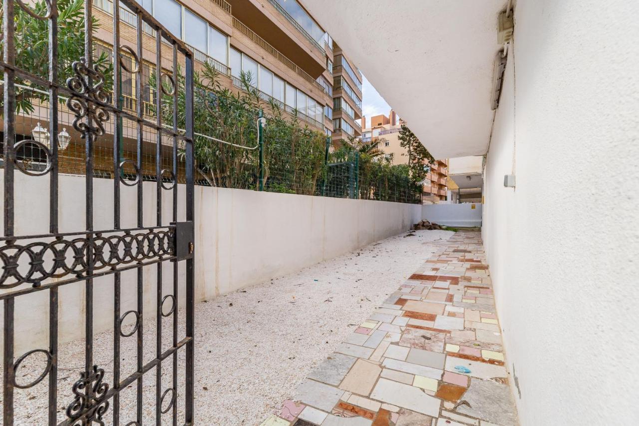 Apartmentos Vistamar Apartment *