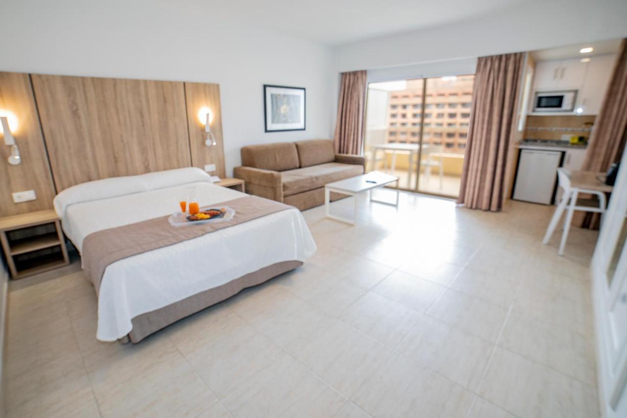 Aparthotel Pyr