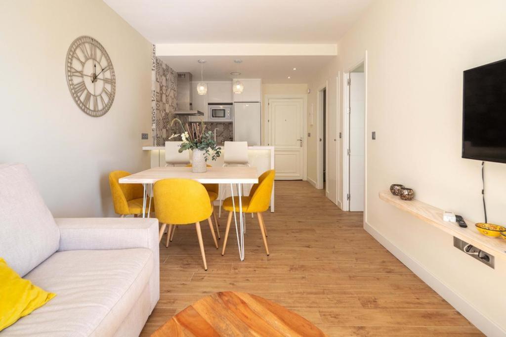 Apartamento Ronda Iv 1ª Linea De Playa Huoneisto *