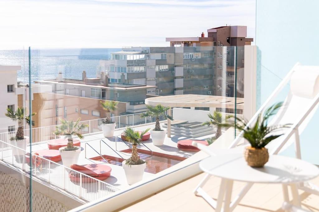 Ensuite Sea & Pool Views With Private Parking * Fuengirola