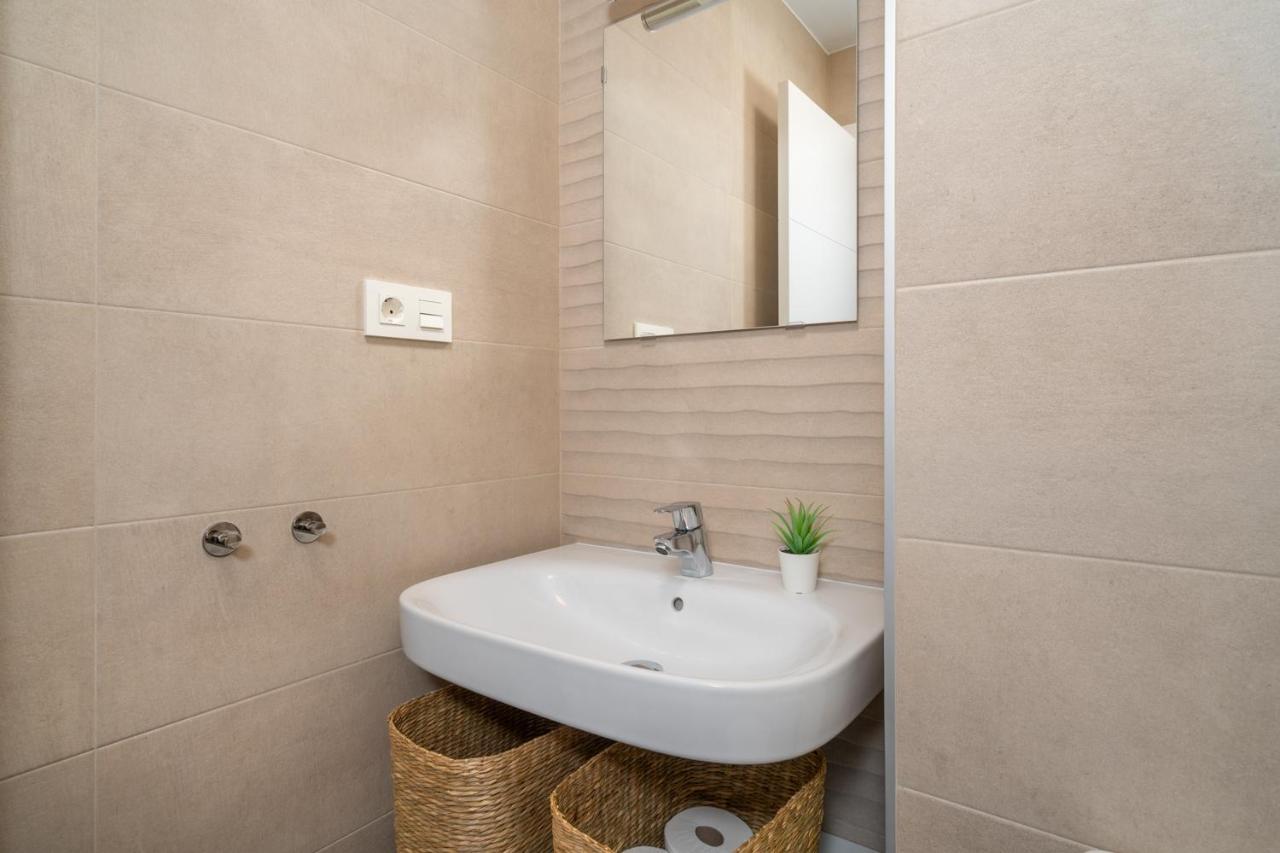 Family In By Costarentals - Ref 111 Apartment *