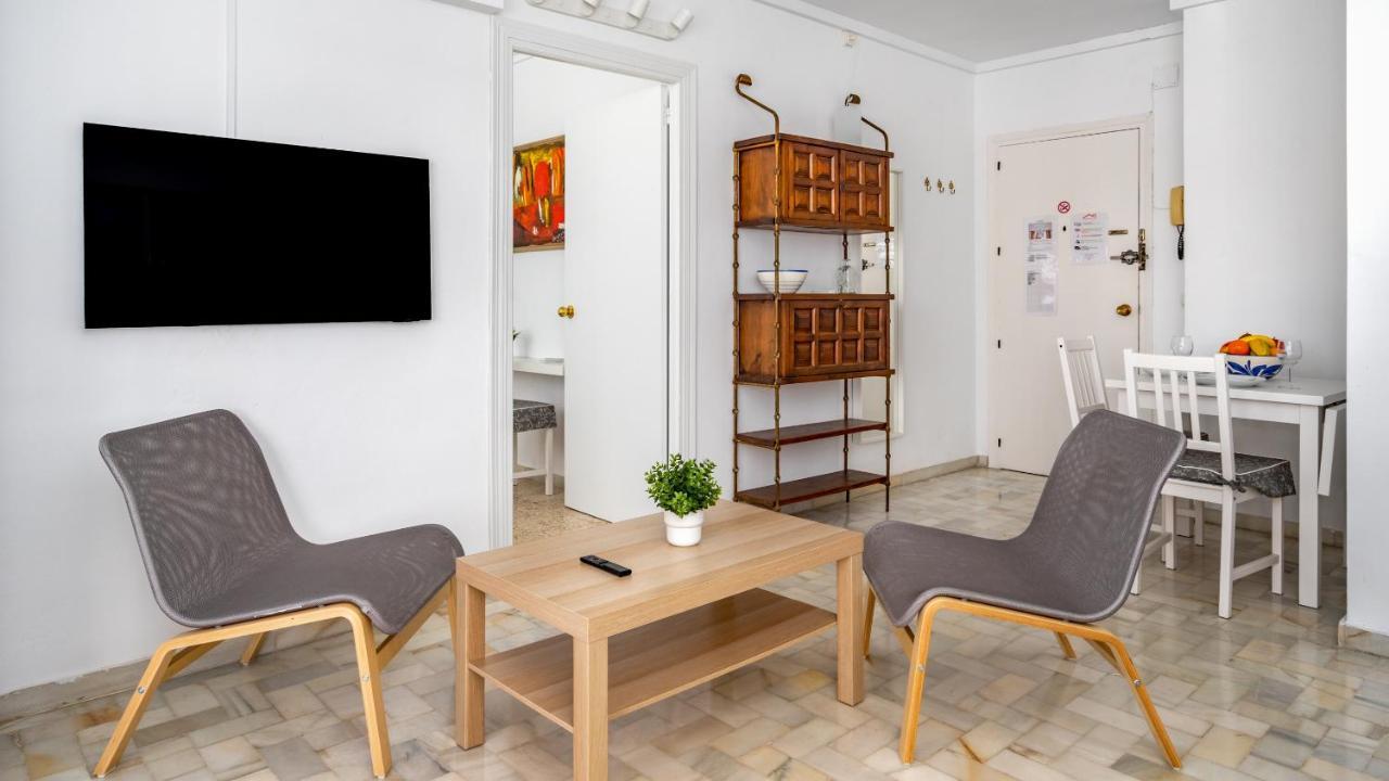 Apartment Relaxing Getaway By The Sea In By Costarentals - Ref 169 *