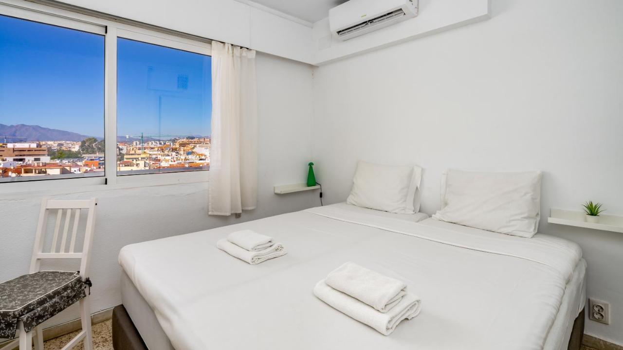 Relaxing Getaway By The Sea In By Costarentals - Ref 169