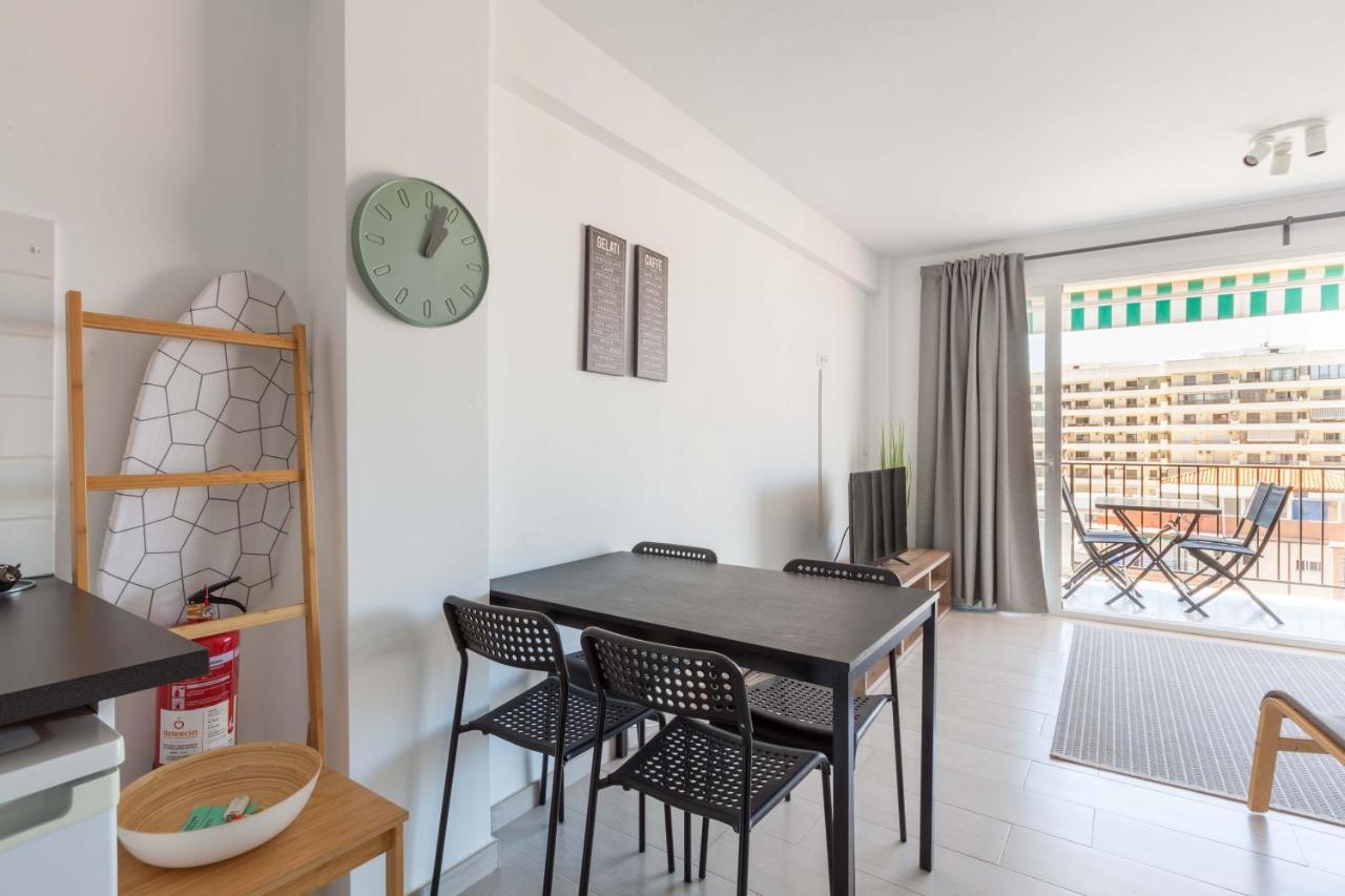 With Balcony In By Costarentals - Ref 92