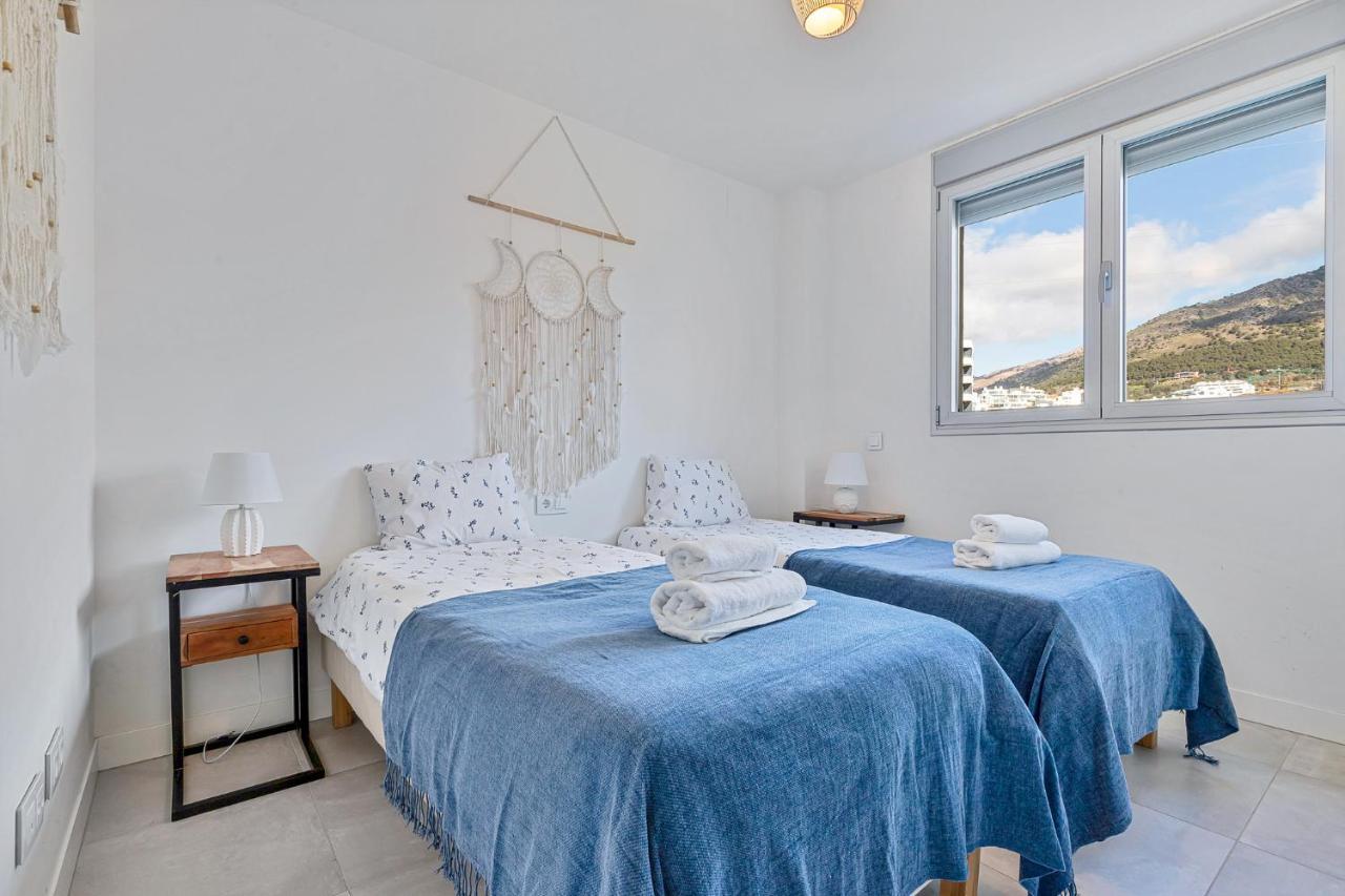 Lovely 3 Bedroom Next To Higueron Area. Fuengirola