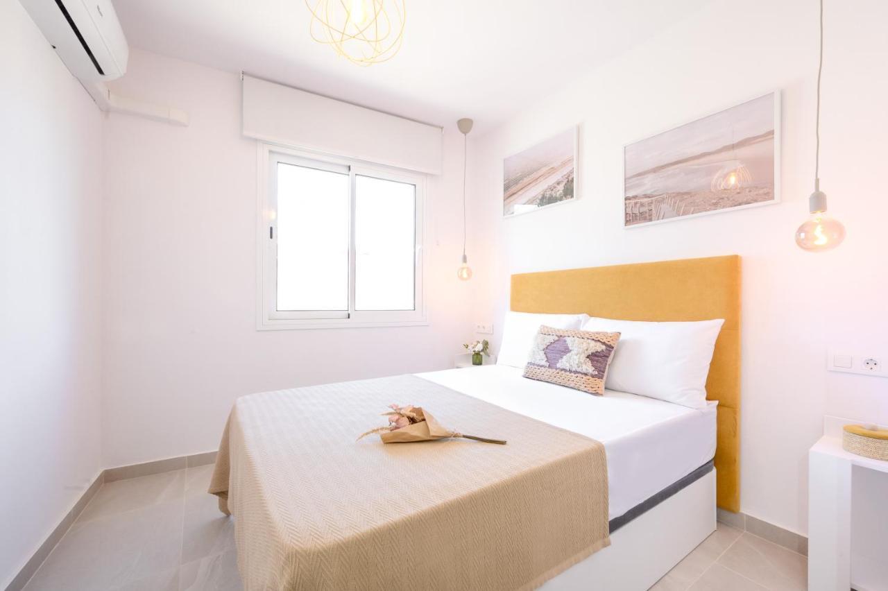 Apartment 2 Bedroom, New, 1 Min To The Beach, Center- Picasso By 10tosea