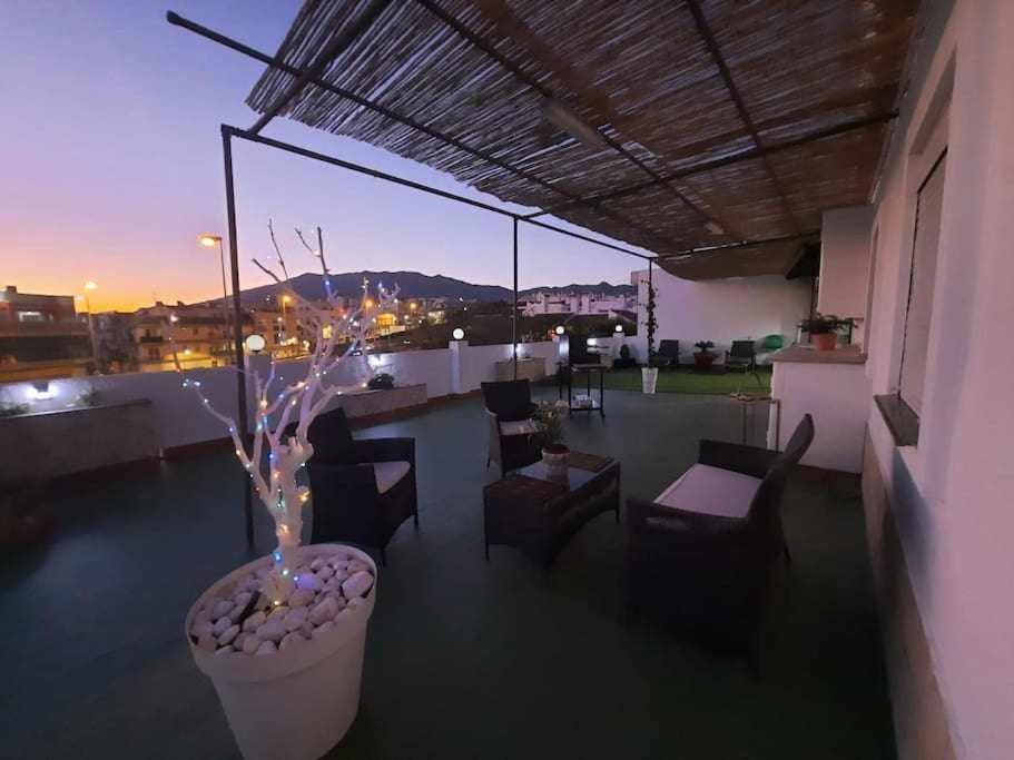 Apartment San Bernardo Atico Con Gran Terraza Y Barbacoa Fuengirola