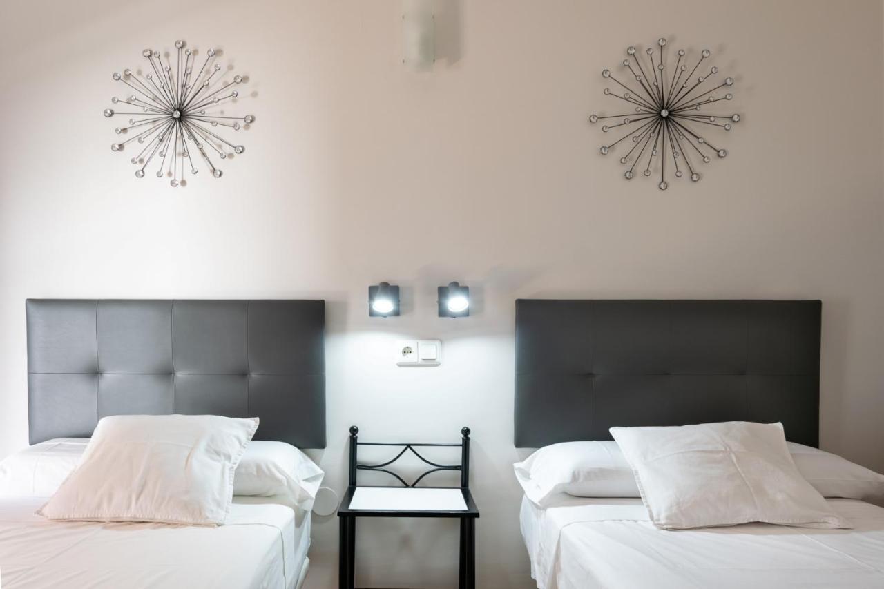 Guesthouset Cuevas 2*