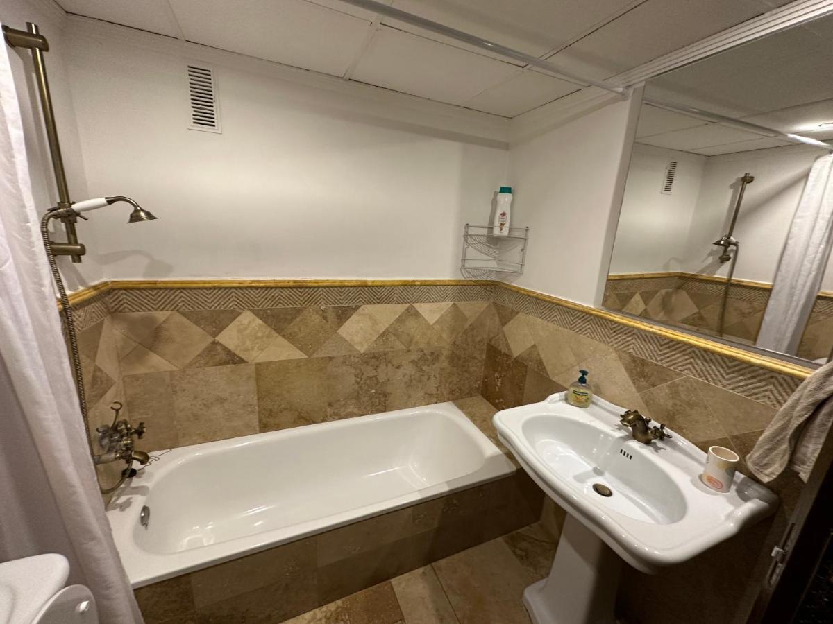 Apartamento En El Centro A Dos Minutos De La Playa Fuengirola
