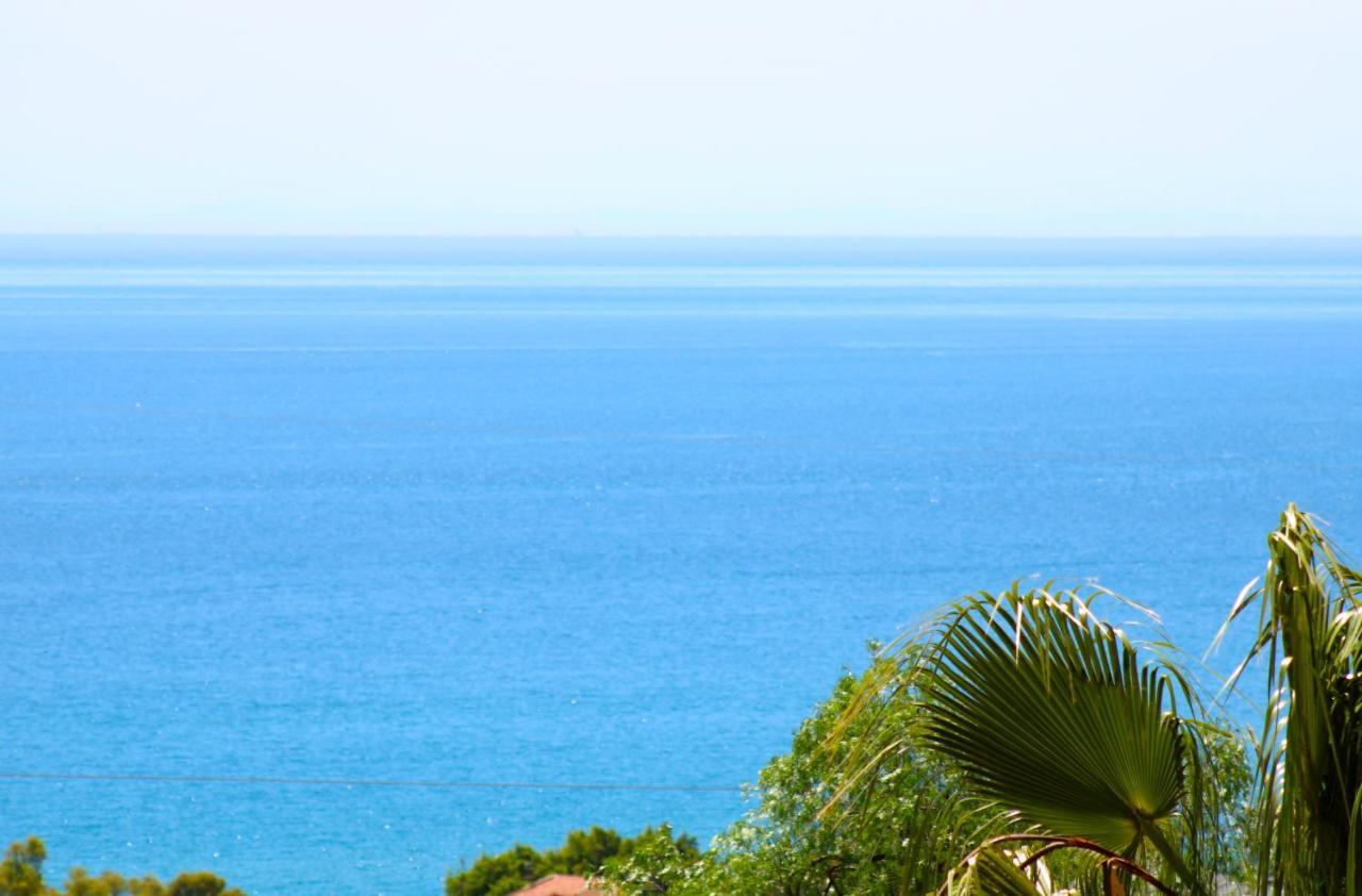Huoneisto Amazing Sea View