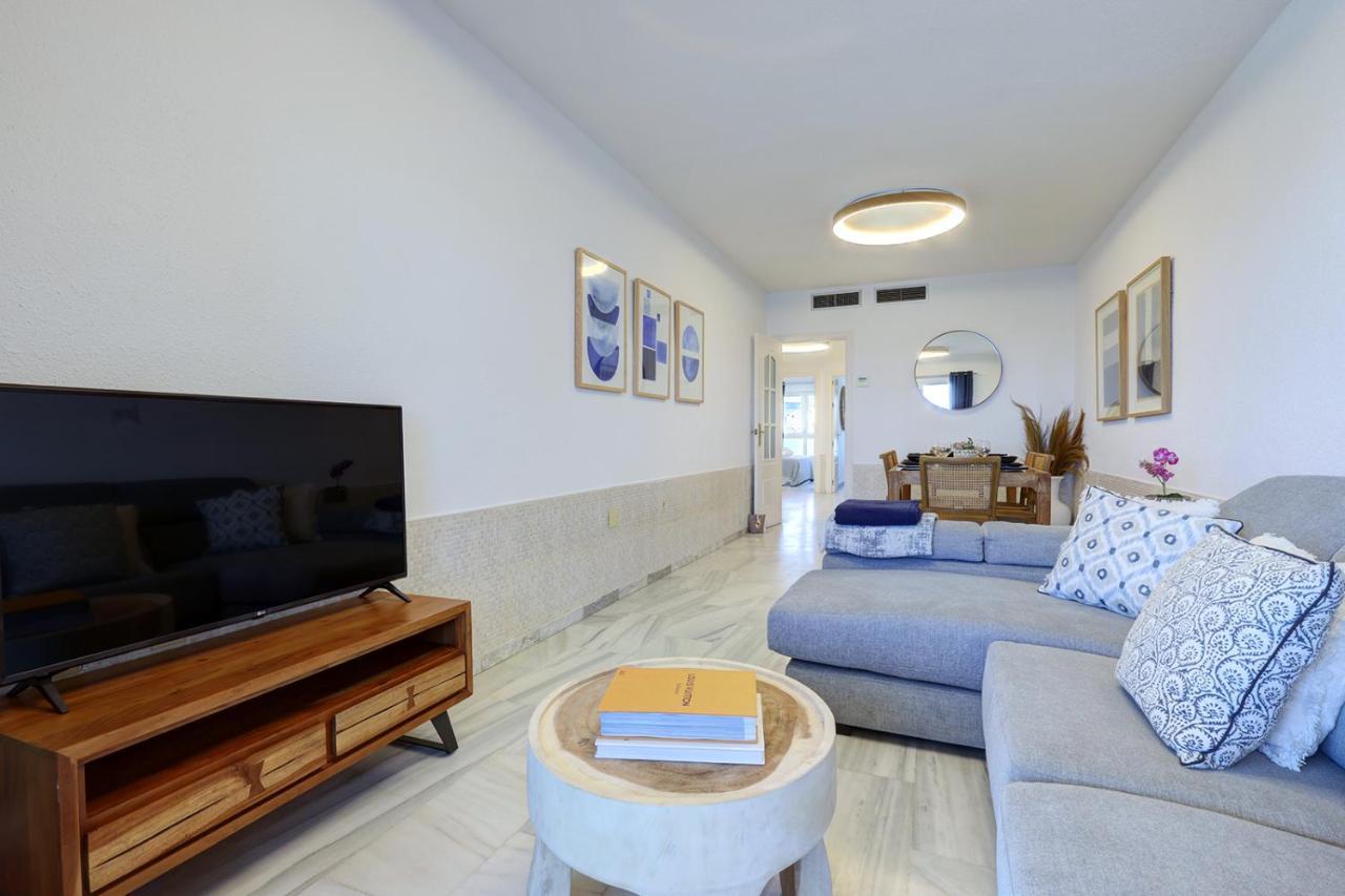 Apartment Front Row Penthouse On Carvajal *
