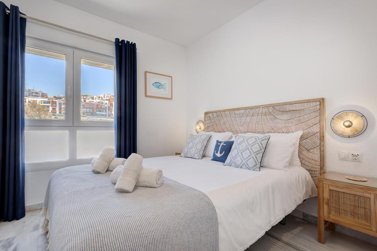 Front Row Penthouse On Carvajal Apartment Fuengirola