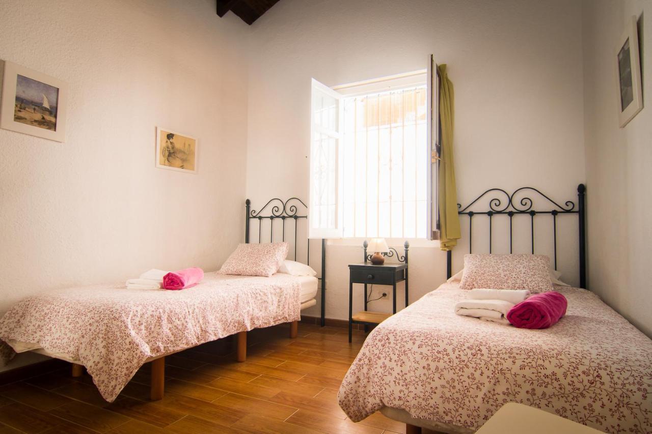 Holiday home Holidays2fuengirola Mercedes In Center And 2nd Line Fuengirola