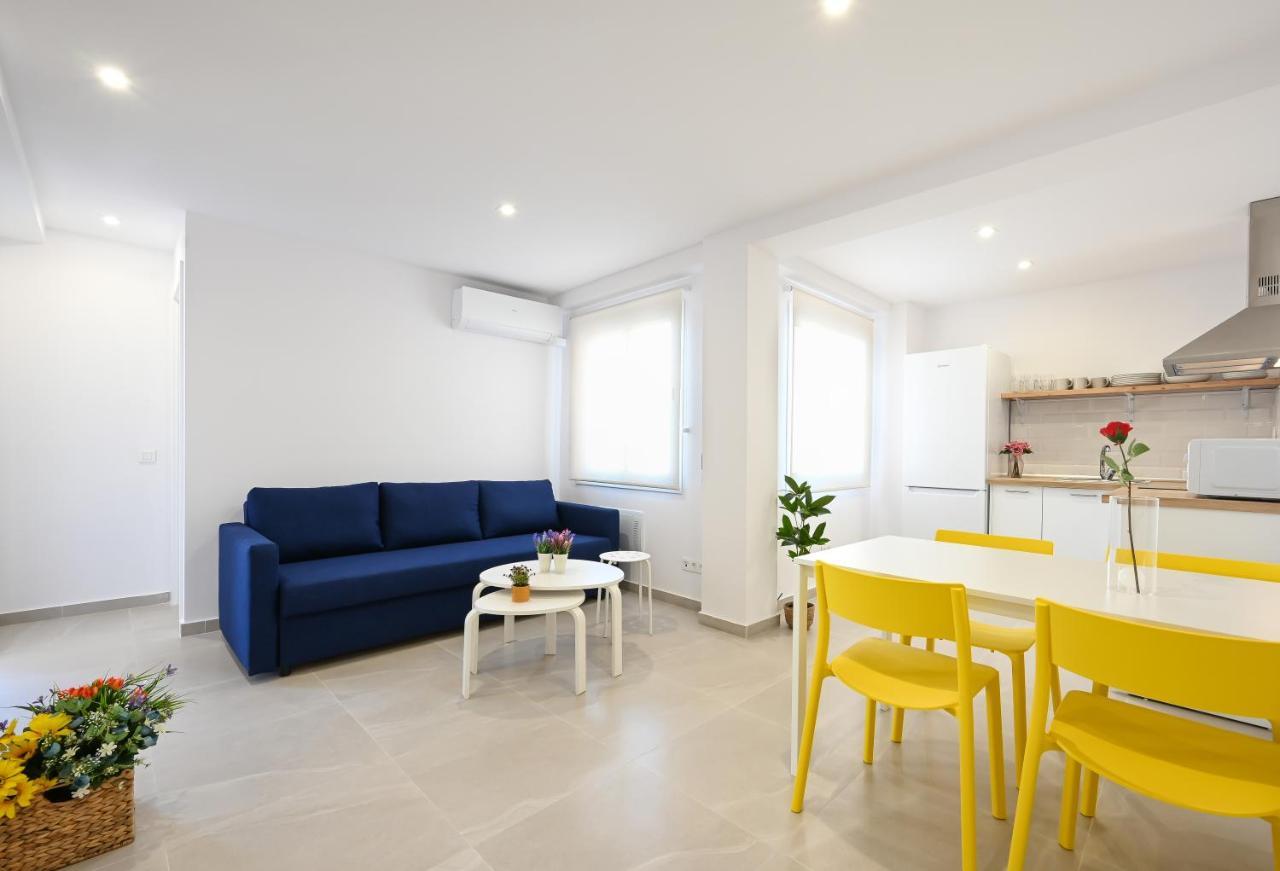 New 2 Bedroom And Center - Ruiz Vertedor By 10tosea *