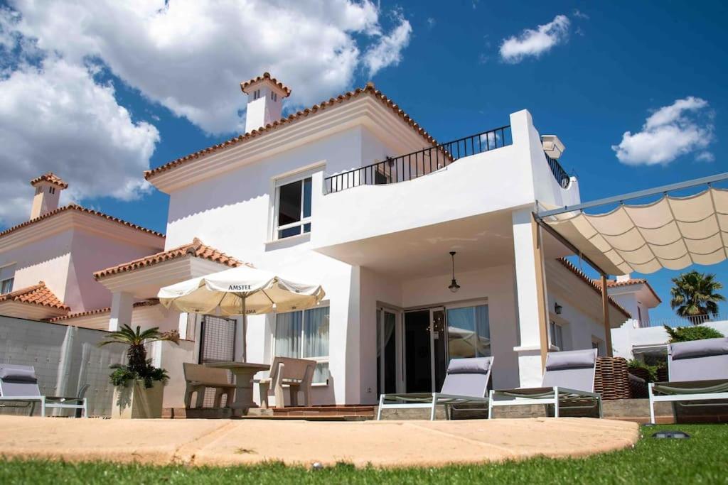 Cosy With Private Pool