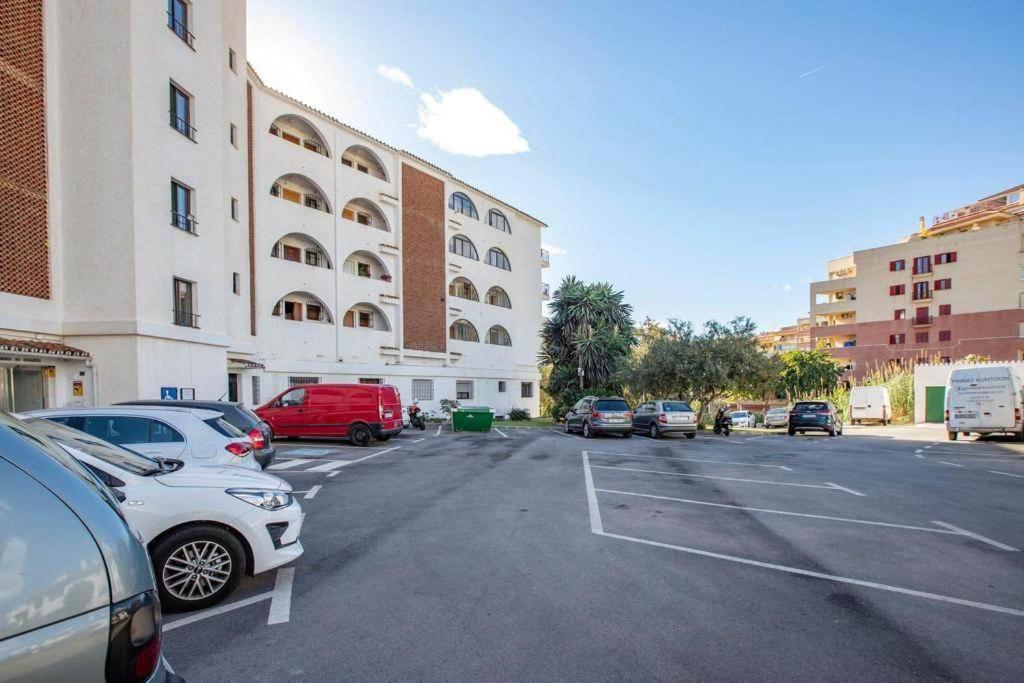 Beautiful And Elegant One Bedroom Fuengirola