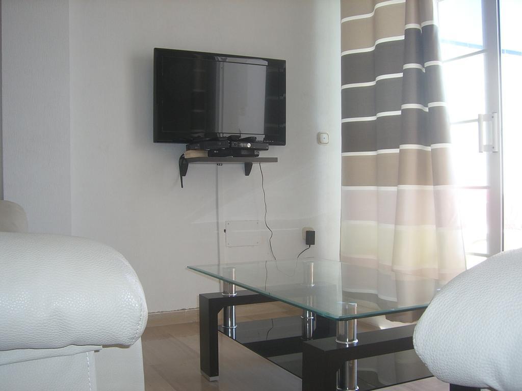El Faro Arkadia: Beachfront With Lighthouse Views * Fuengirola