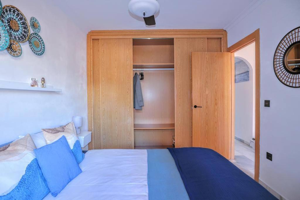Apartamento Blue Marine - Parking, Pool, Ac, Wifi Fuengirola